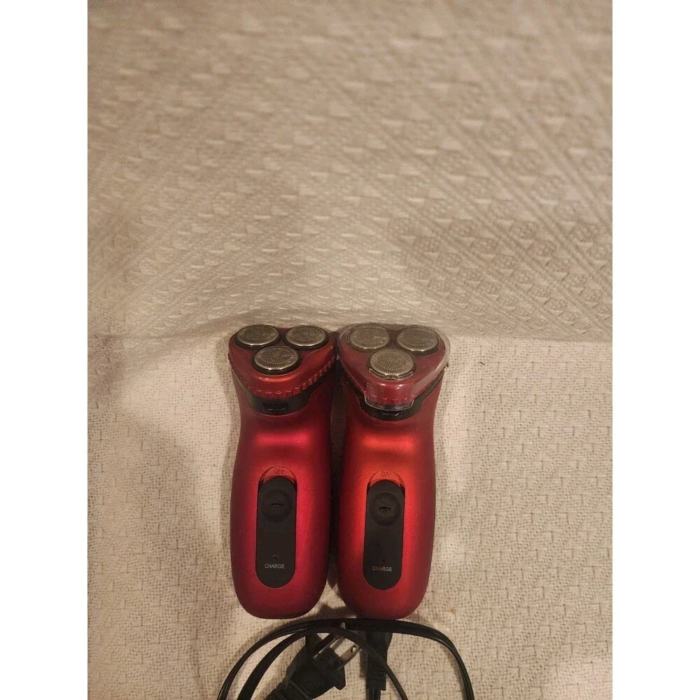 2 Vivitar PG-0204 Red Handheld Lightweight 3 Head Rotary Rechargeable Shaver